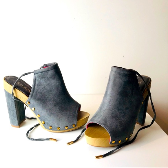 Reneeze Gray Studded Ankle Tie Peep Toe Heels  Size 7.5 - Picture 11 of 14